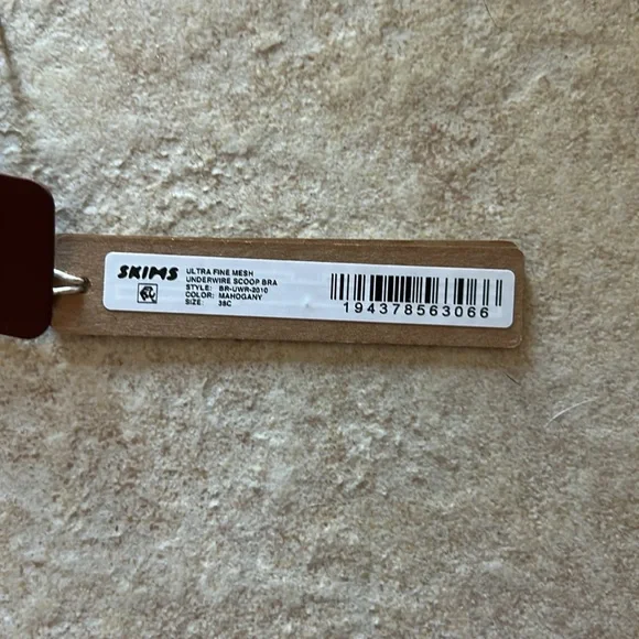 SKIMS mesh bra - Picture 5 of 5